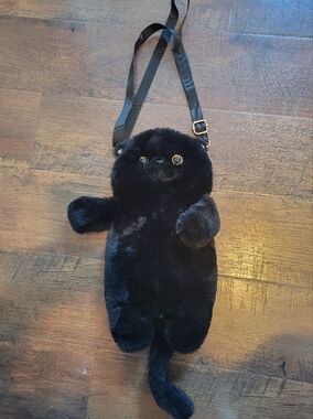 Black Plush Cat Crossbody Bag with Adjustable Strap